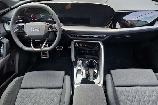 Audi Q5 TDI quattro S line