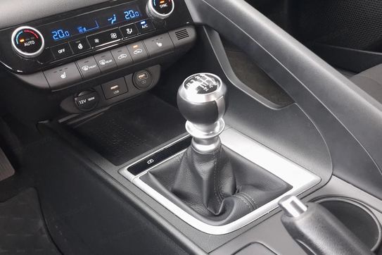 Hyundai Elantra 1.6 Smart