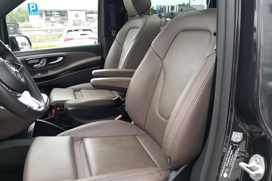 Mercedes V Klasa 300 d 9G-Tronic Exclusive Ekstra długi