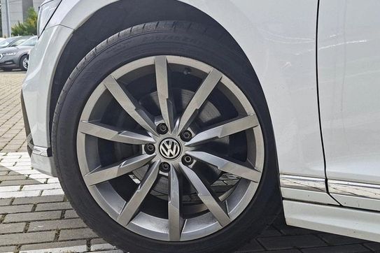 Volkswagen Passat 2.0 TDI R-Line DSG