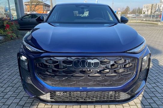 Audi Q3 e-Hybrid Sportback S line
