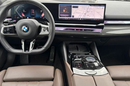 BMW Seria 5 520d xDrive mHEV M Sport aut