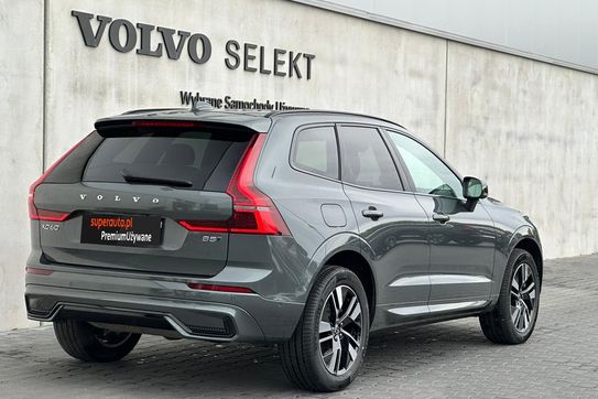 Volvo XC60 B5 B AWD Plus Dark