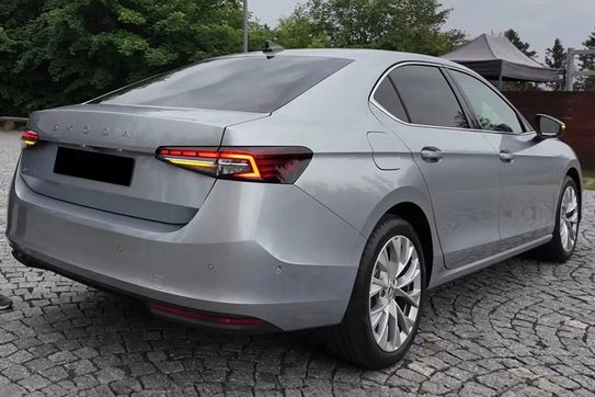 Skoda Superb Edition 130 2.0 TSI  DSG