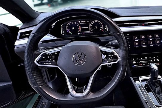 Volkswagen Arteon 2.0 TSI GPF R-Line DSG