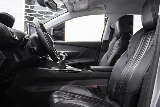 Peugeot 3008 Puretech Allure S&S