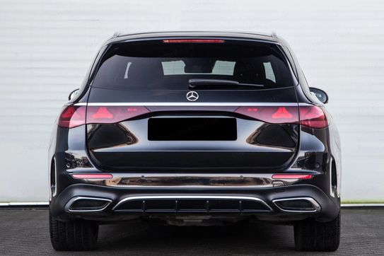 Mercedes Klasa E 220 d 4-Matic AMG Estate