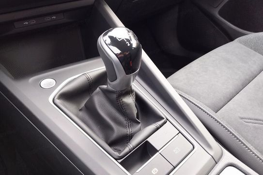 Volkswagen Golf 1.5 TSI