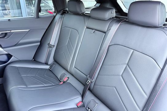 BMW Seria 5 540d xDrive mHEV M Sport aut