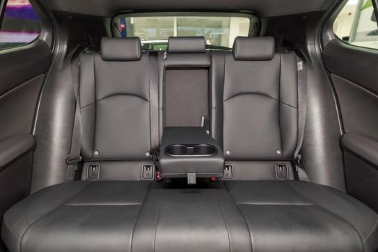 Lexus UX 300h F Sport Design