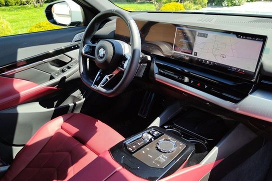 BMW Seria 5 520d mHEV M Sport aut