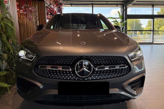 Mercedes GLA 220  4-Matic AMG Line