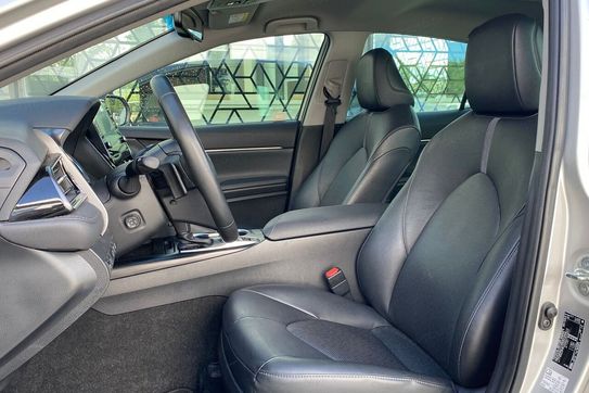 Toyota Camry 2.5 Hybrid Executive Cvt