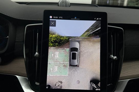 Volvo XC90 T8 AWD Plug-In Hybrid Ultra Dark 7os