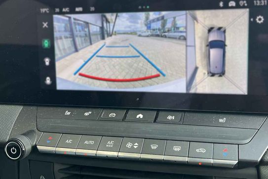 Opel Astra GS 1.2 Turbo