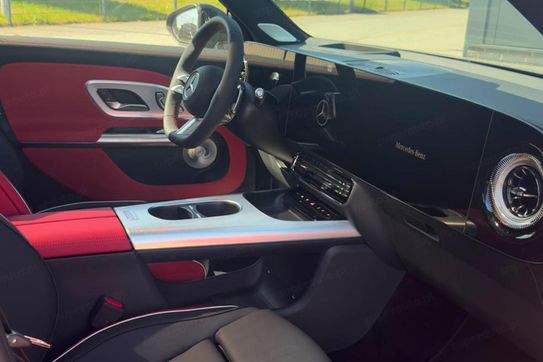 Mercedes GLB 220 4-Matic AMG Line