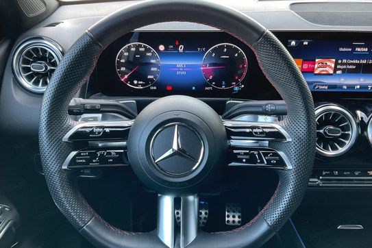 Mercedes GLB 200 d AMG Line