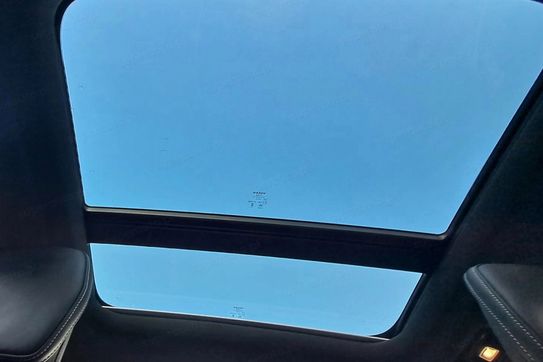 Volvo S60 T8 AWD Plug-In Hybrid Polestar Engineered