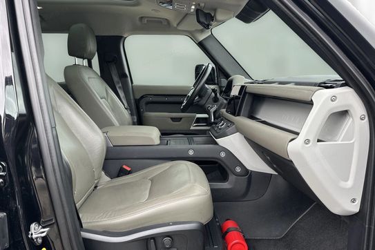 Land Rover Defender 110 2.0 P400e PHEV XS Edition