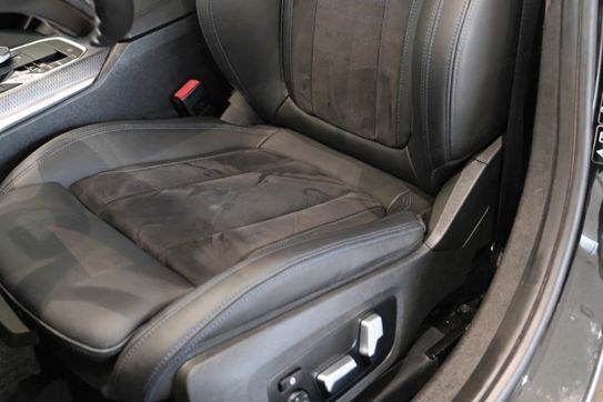 BMW Seria 3 320d xDrive M Sport