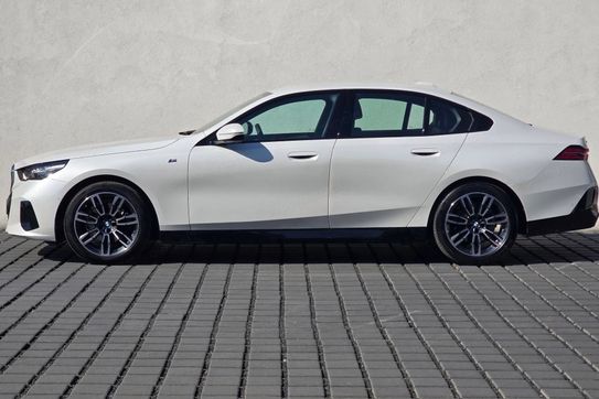 BMW Seria 5 520d xDrive M Sport aut