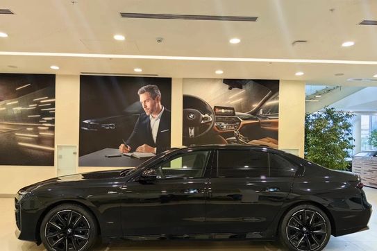 BMW Seria 7 740d xDrive M Sport