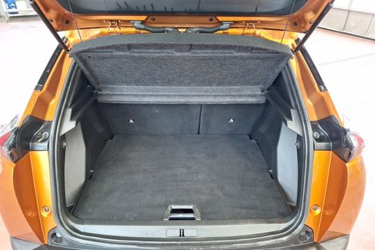 Peugeot 2008 Style 1.2 PureTech EAT8