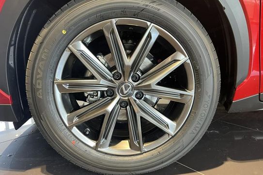 Lexus LBX Cool 1.5 Hybrid