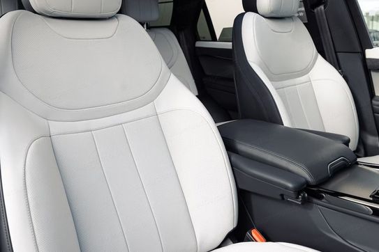 Land Rover Range Rover Sport D300 Dynamic SE