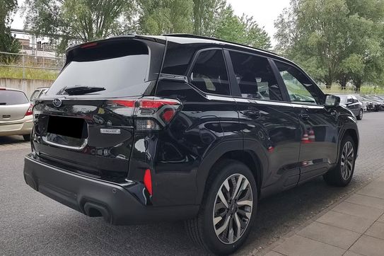 Subaru Forester e-Boxer Platinum  2.0i-L