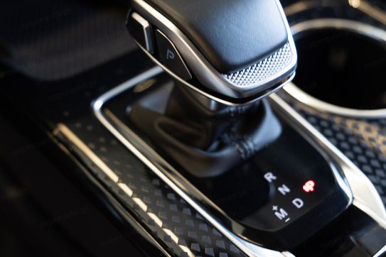 Hongqi HS3 1.5T FWD