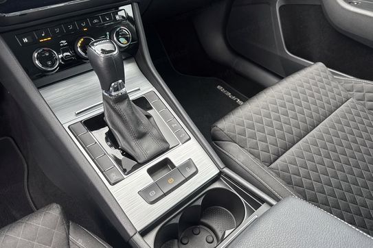 Skoda Superb Ambition 1.5 TSI  DSG