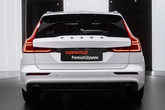 Volvo V60 B3 B Momentum Core