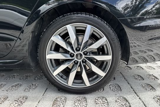 Audi A4 35 TFSI Advanced