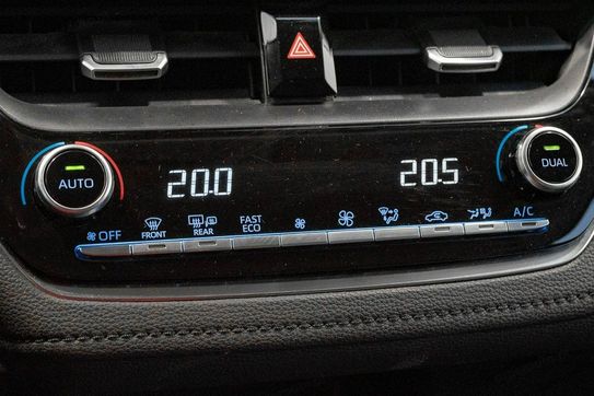 Toyota Corolla 1.8 Hybrid