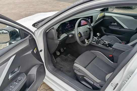 Opel Astra 1.2 T Business Edition S&S