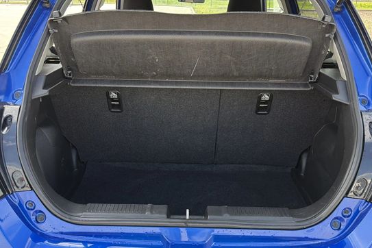 Suzuki Swift 1.2 Dualjet SHVS Premium Plus CVT