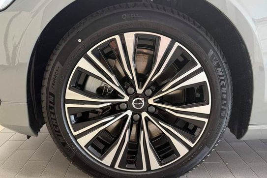 Volvo V60 T6 AWD Plug-In Hybrid Plus Bright