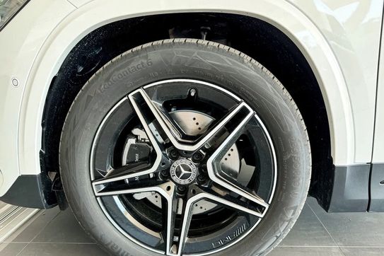 Mercedes GLA 200  AMG Line