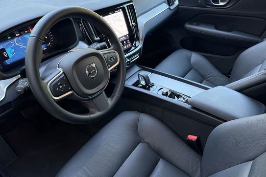 Volvo V60 B4 B Core