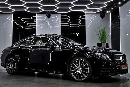 Mercedes E Klasa 400 d Coupe 4-Matic 9G-TRONIC