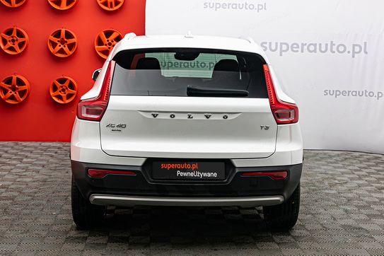 Volvo XC40 T3 Momentum Pro