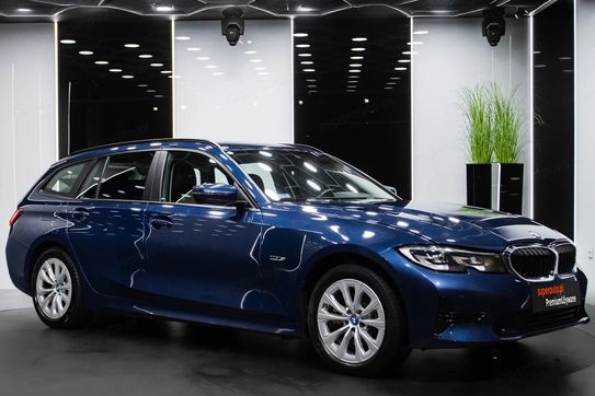 BMW Seria 3 320e aut