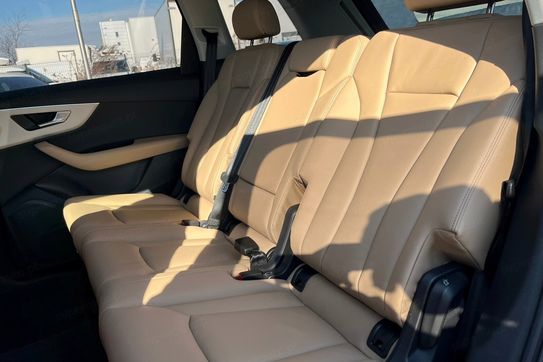 Audi Q7 55 TFSI e quattro S Line