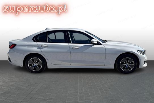 BMW Seria 3 318i