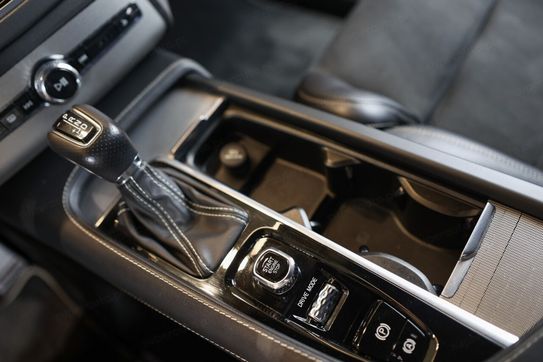 Volvo XC90 D5 AWD R-Design