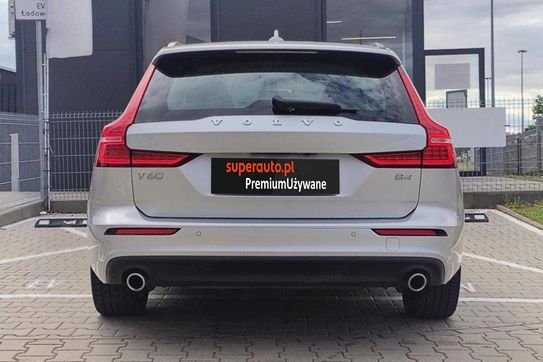 Volvo V60 B4 D Momentum Pro