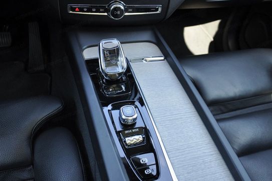 Volvo XC60 T8 AWD Plug-In Hybrid Inscription aut
