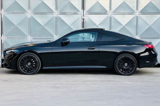 Mercedes CLE 300 4-Matic AMG Line