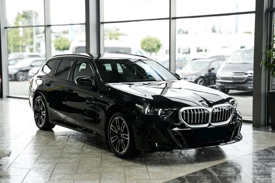 BMW Seria 5 Touring 540d xDrive M Sport